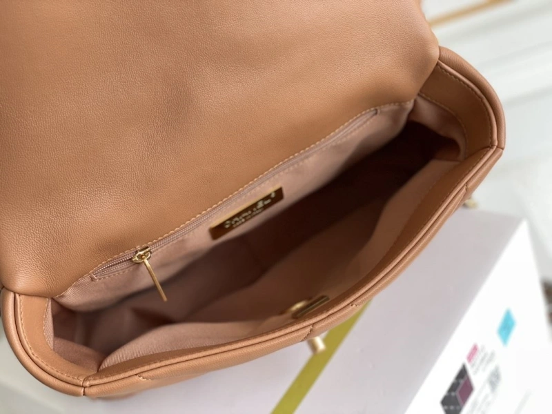 Chanel 19 Bags 4345D-0011