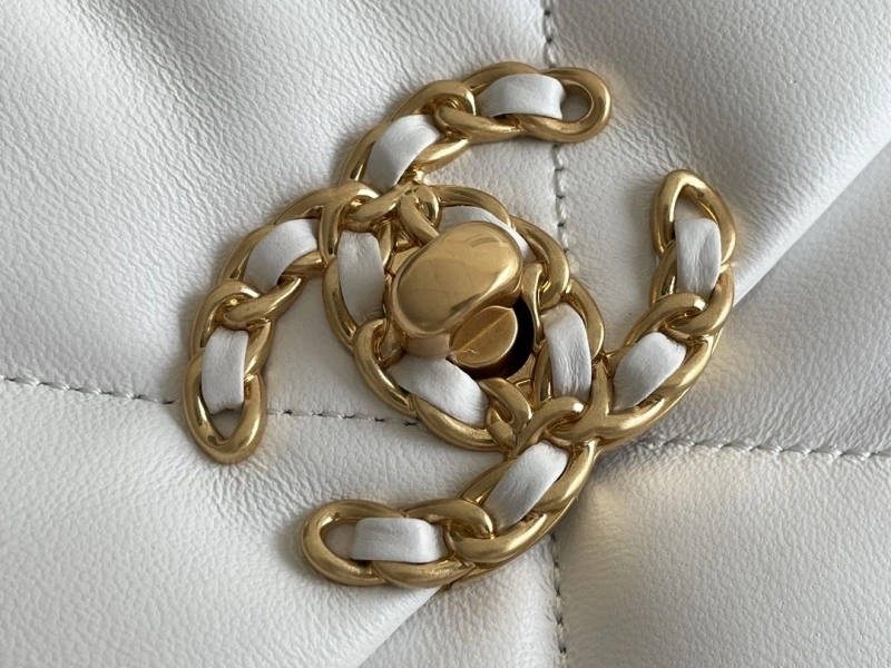 Chanel 19 Bags 4345D-0012