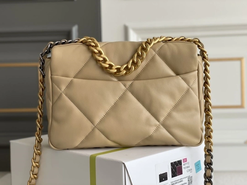 Chanel 19 Bags 4345D-0013