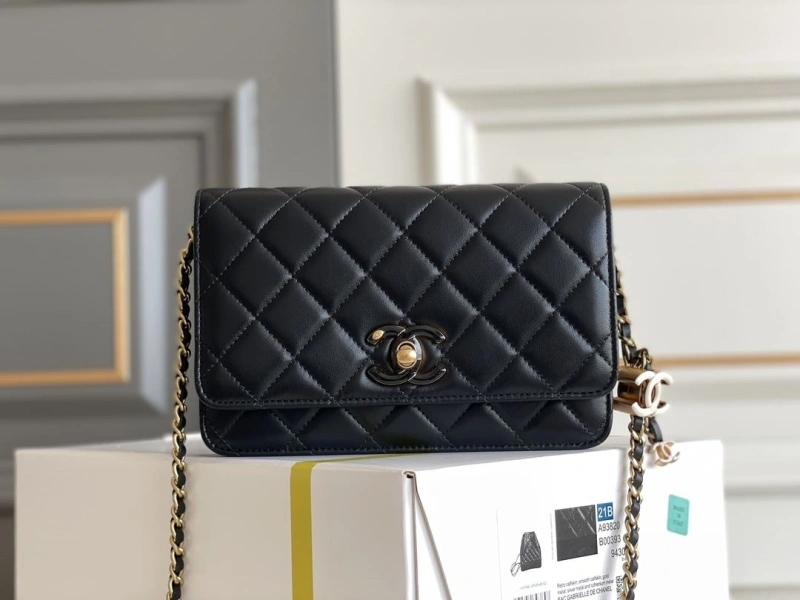 Chanel WOC Bags 4345D-0041
