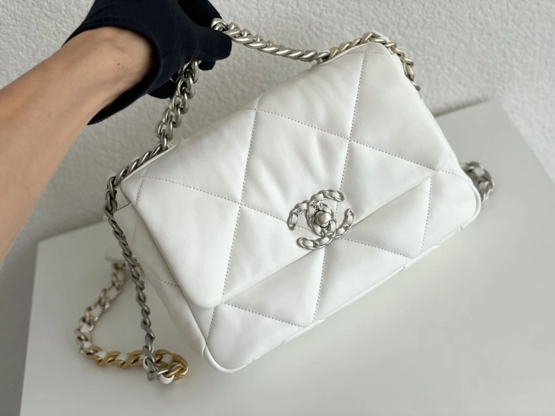 Chanel 19 Bags 4345D-0068