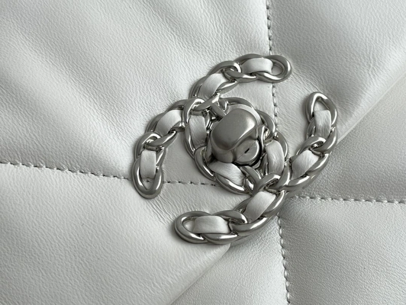 Chanel 19 Bags 4345D-0068