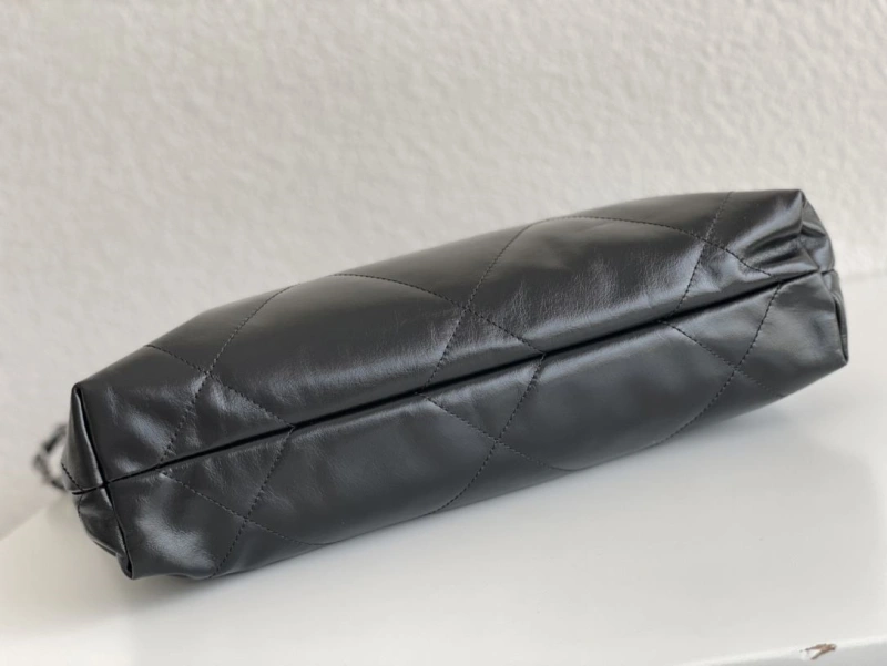 Chanel Gabrielle Bags 4345D-0070