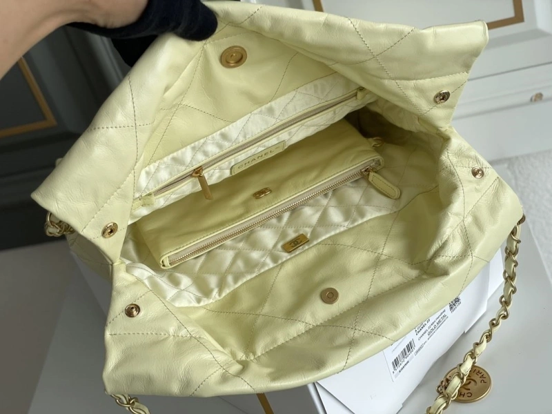 Chanel Gabrielle Bags 4345D-0093