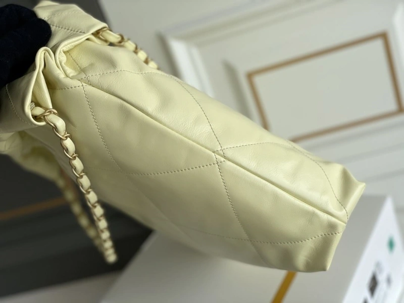 Chanel Gabrielle Bags 4345D-0094