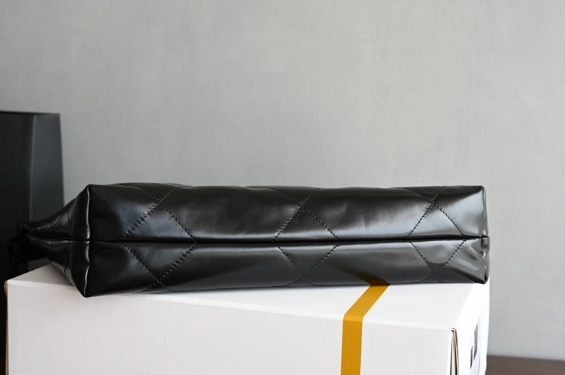 Chanel Gabrielle Bags 4345D-0132