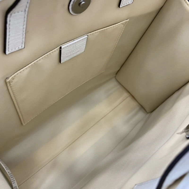 Gucci Shopping Bags 4360C-0181