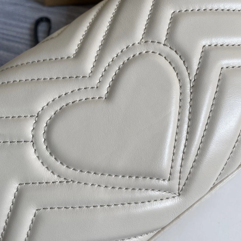 Gucci Satchel Bags 4360C-0421