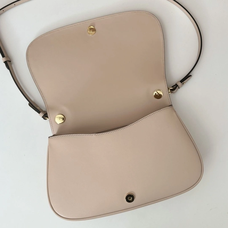 Gucci Satchel Bags 4360C-0602
