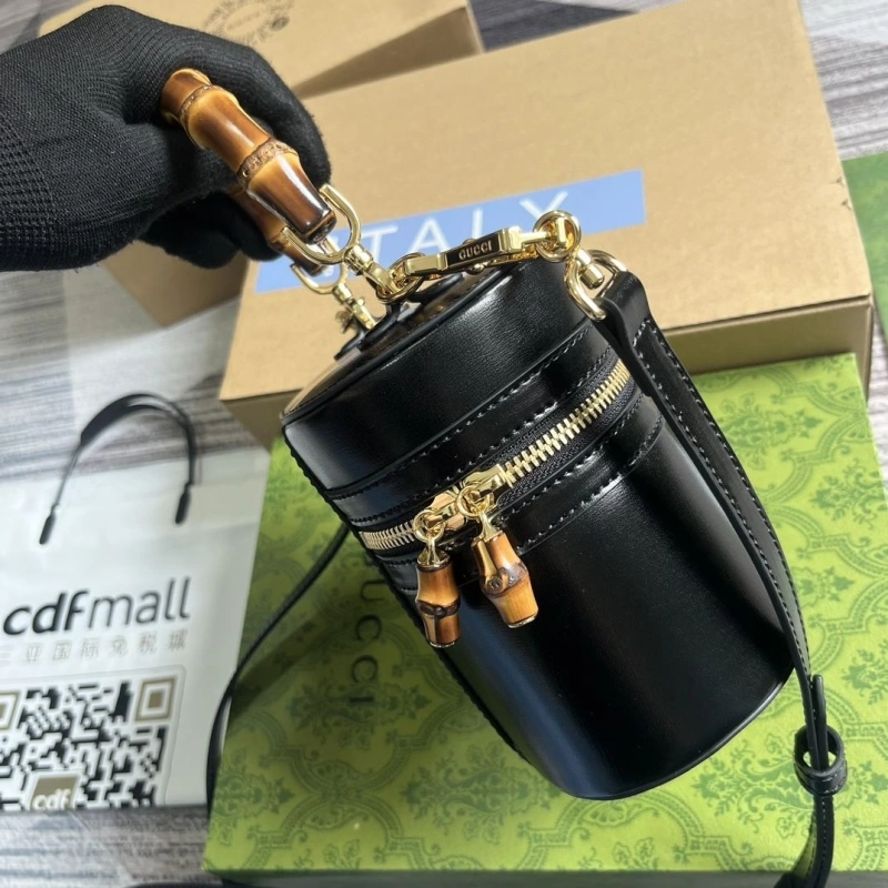 Gucci Cosmetic Bags 4360C-0748