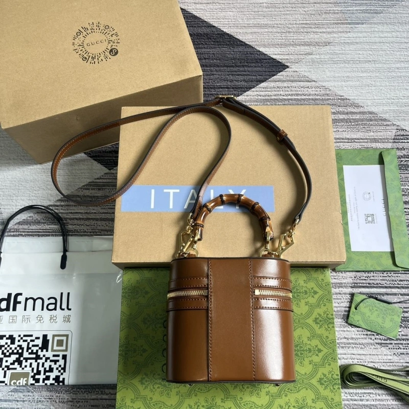 Gucci Cosmetic Bags 4360C-0749