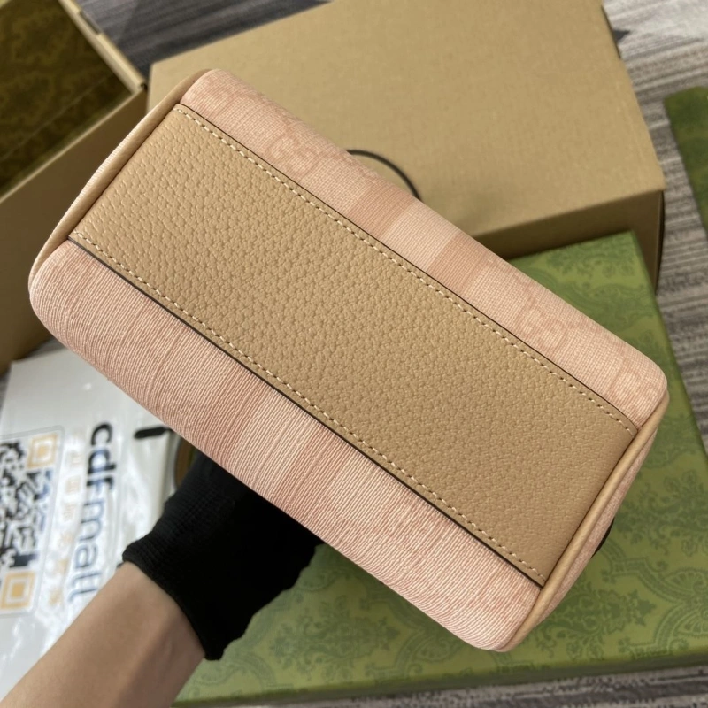 Gucci Speedy Bags 4360C-1021