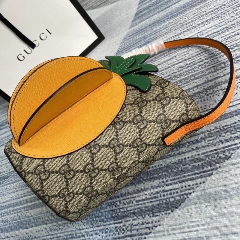 Gucci Shopping Bags 4360C-1350