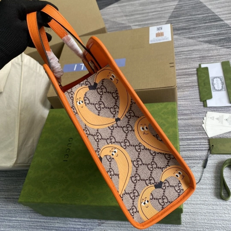 Gucci Shopping Bags 4360C-1524