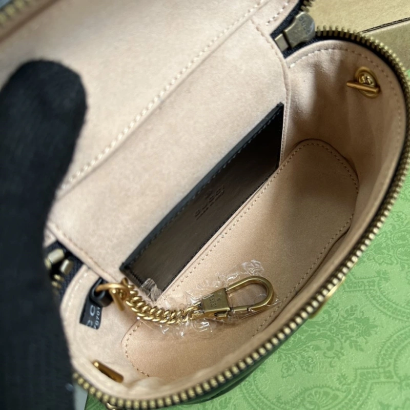 Gucci Cosmetic Bags 4360C-1599