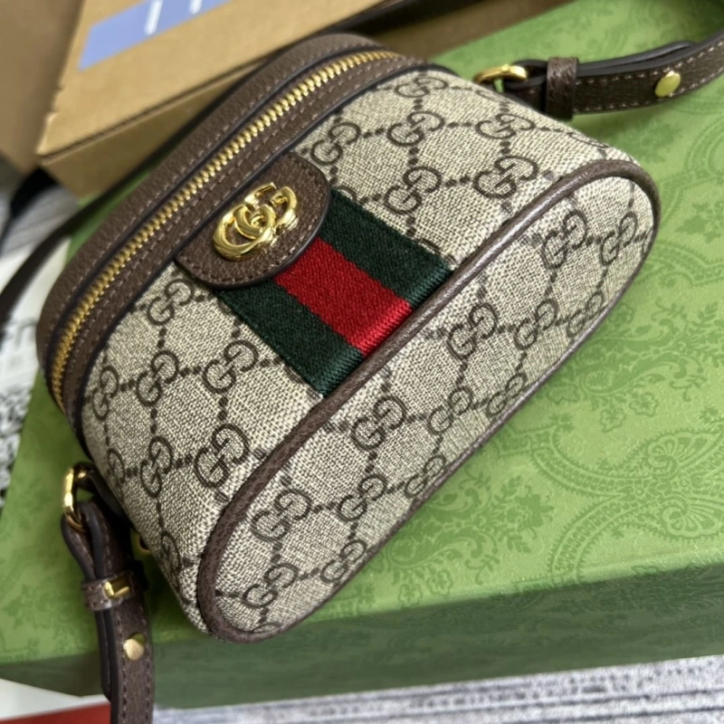 Gucci Cosmetic Bags 4360C-1922