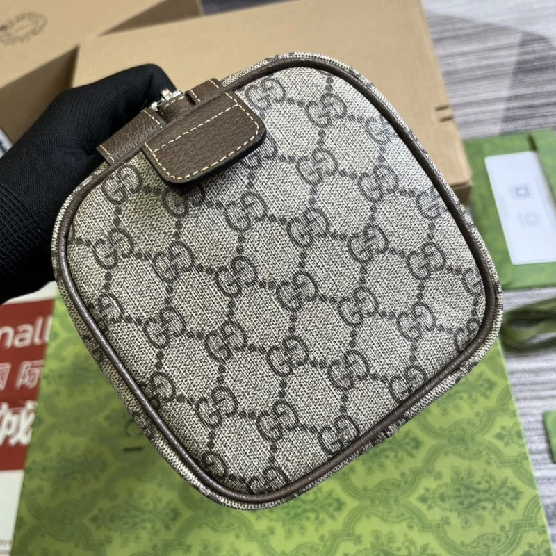 Gucci Cosmetic Bags 4360C-2090