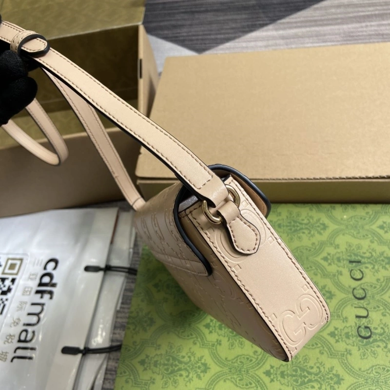 Gucci Satchel Bags 4360C-2105