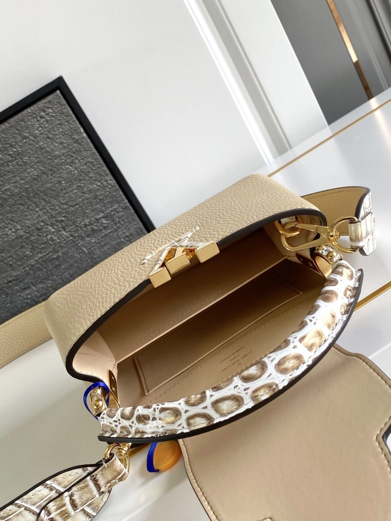 LV Capucines Bags 4365A-0001