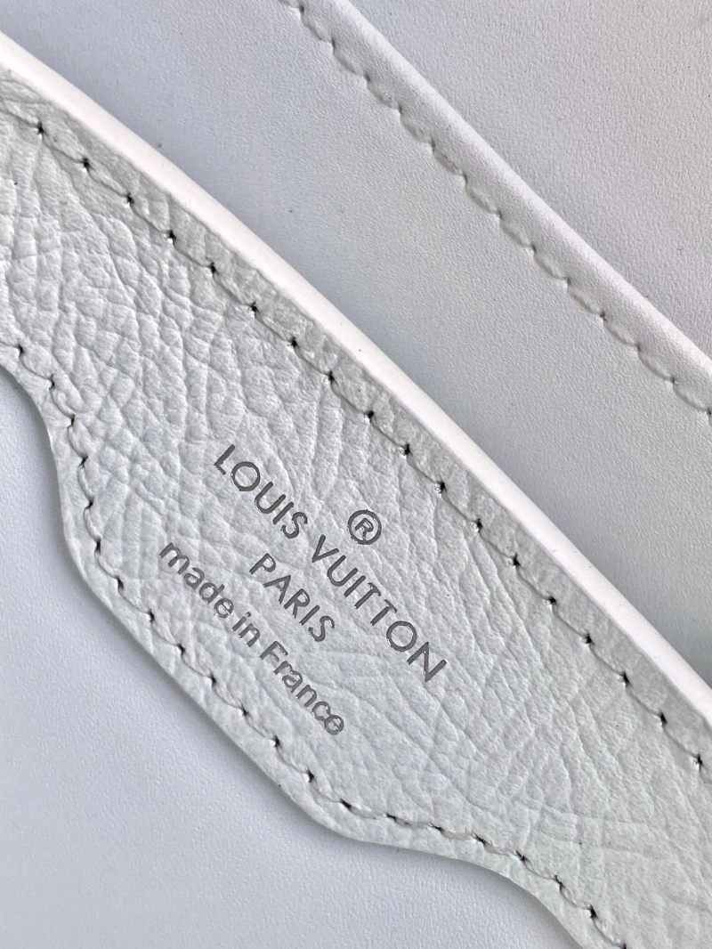 LV Capucines Bags 4365A-0003