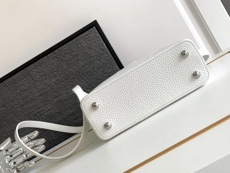 LV Capucines Bags 4365A-0011