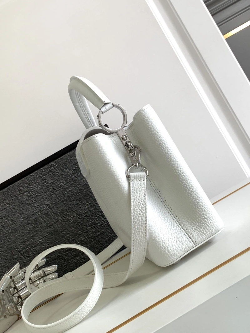 LV Capucines Bags 4365A-0012