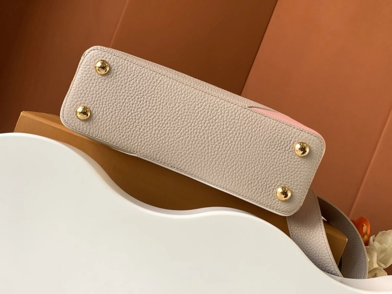 LV Capucines Bags 4365A-0022