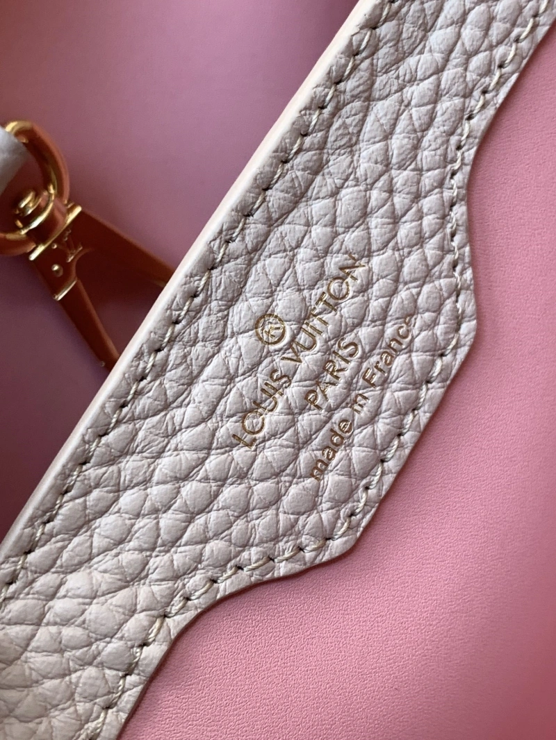 LV Capucines Bags 4365A-0022