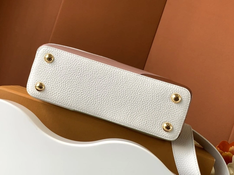 LV Capucines Bags 4365A-0024