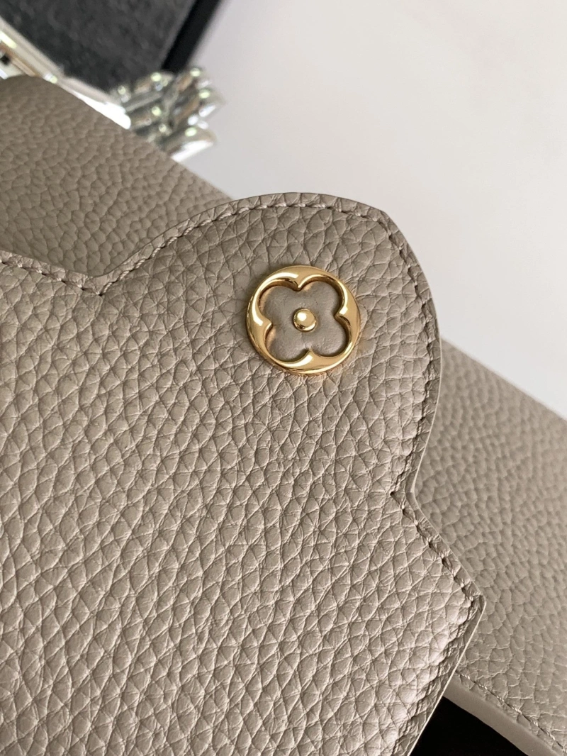 LV Capucines Bags 4365A-0029