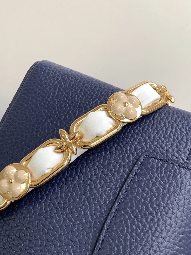 LV Capucines Bags 4365A-0035