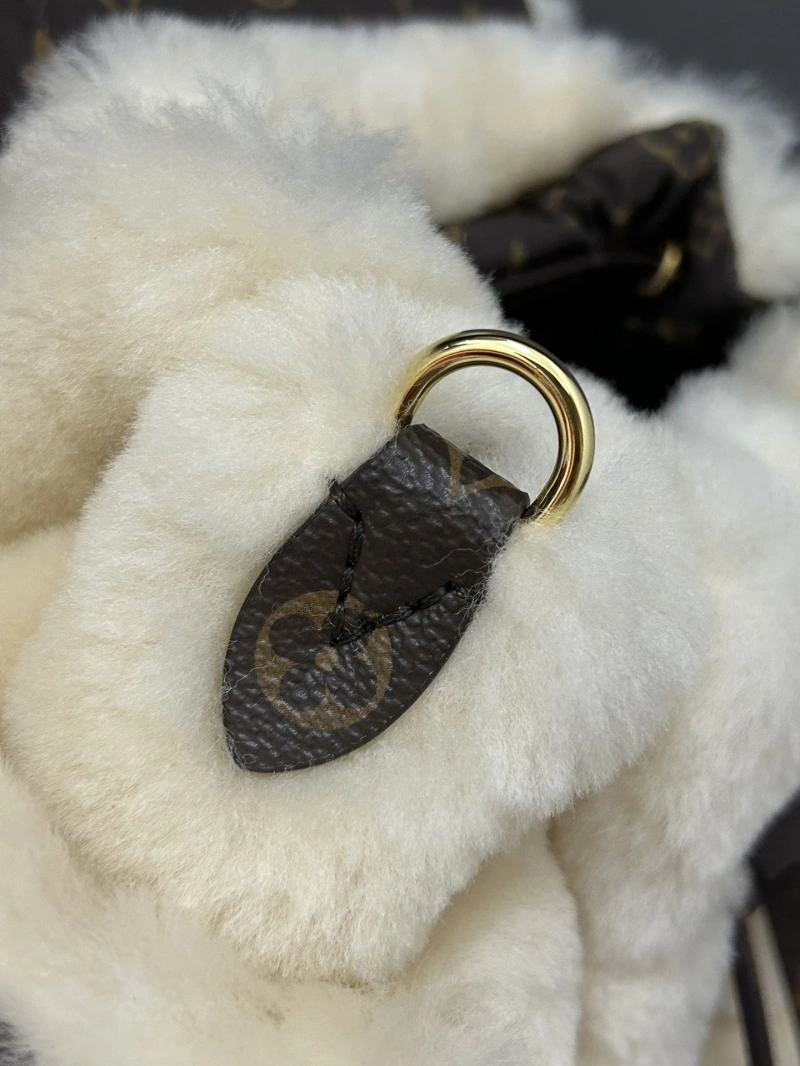 LV Backpacks 4365A-0083