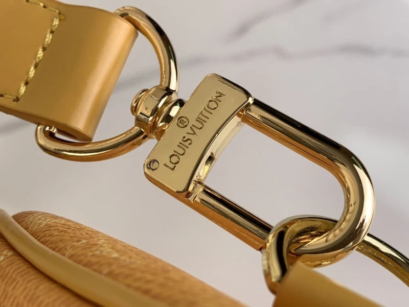 LV Travel Bags 4365A-0127