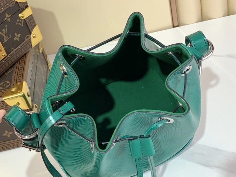 LV Bucket Bags 4365A-0133