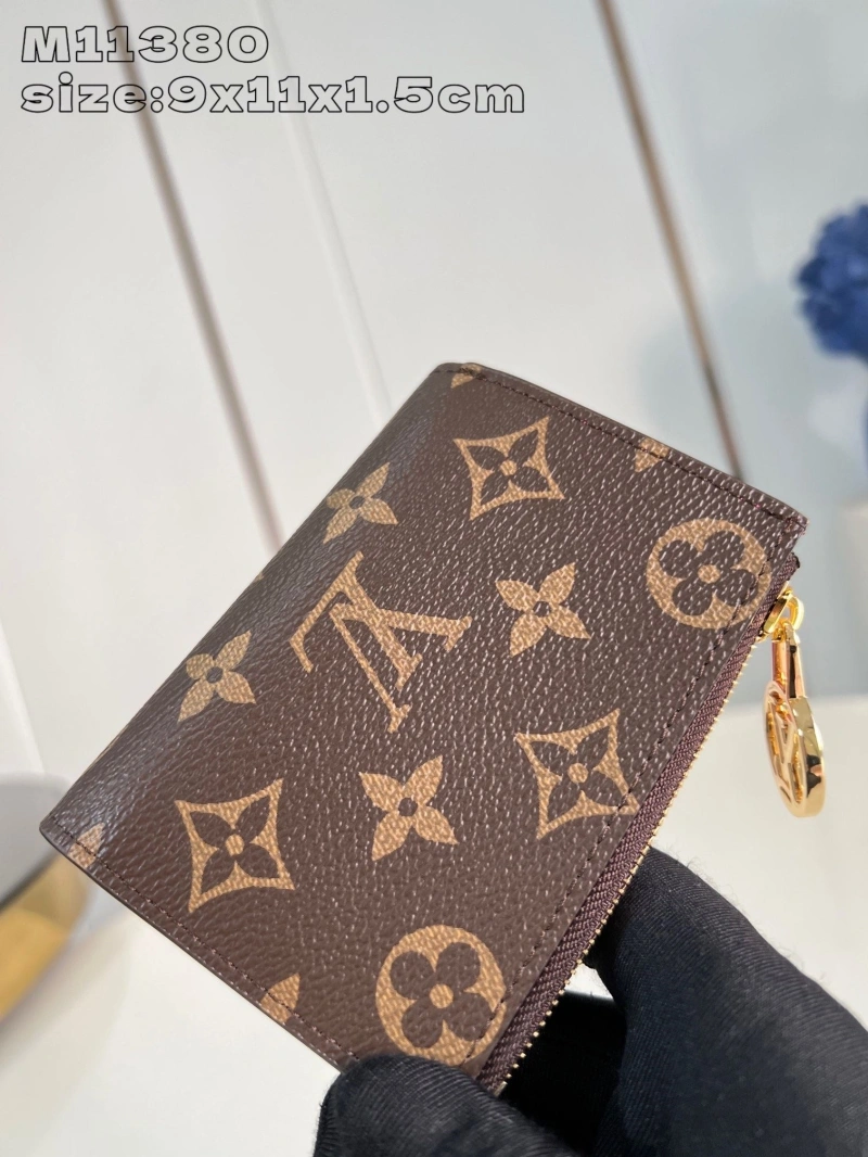 LV Wallets 4365A-0159