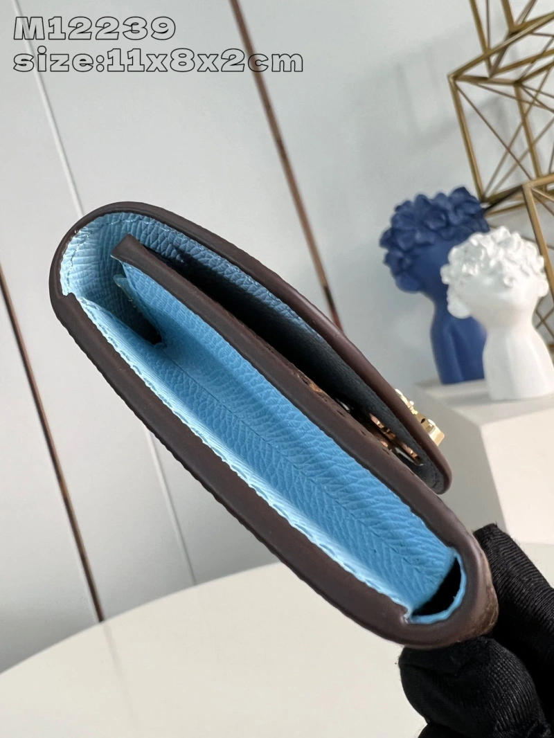 LV Wallets 4365A-0164