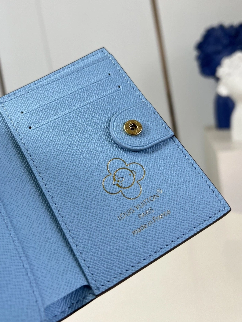 LV Wallets 4365A-0171