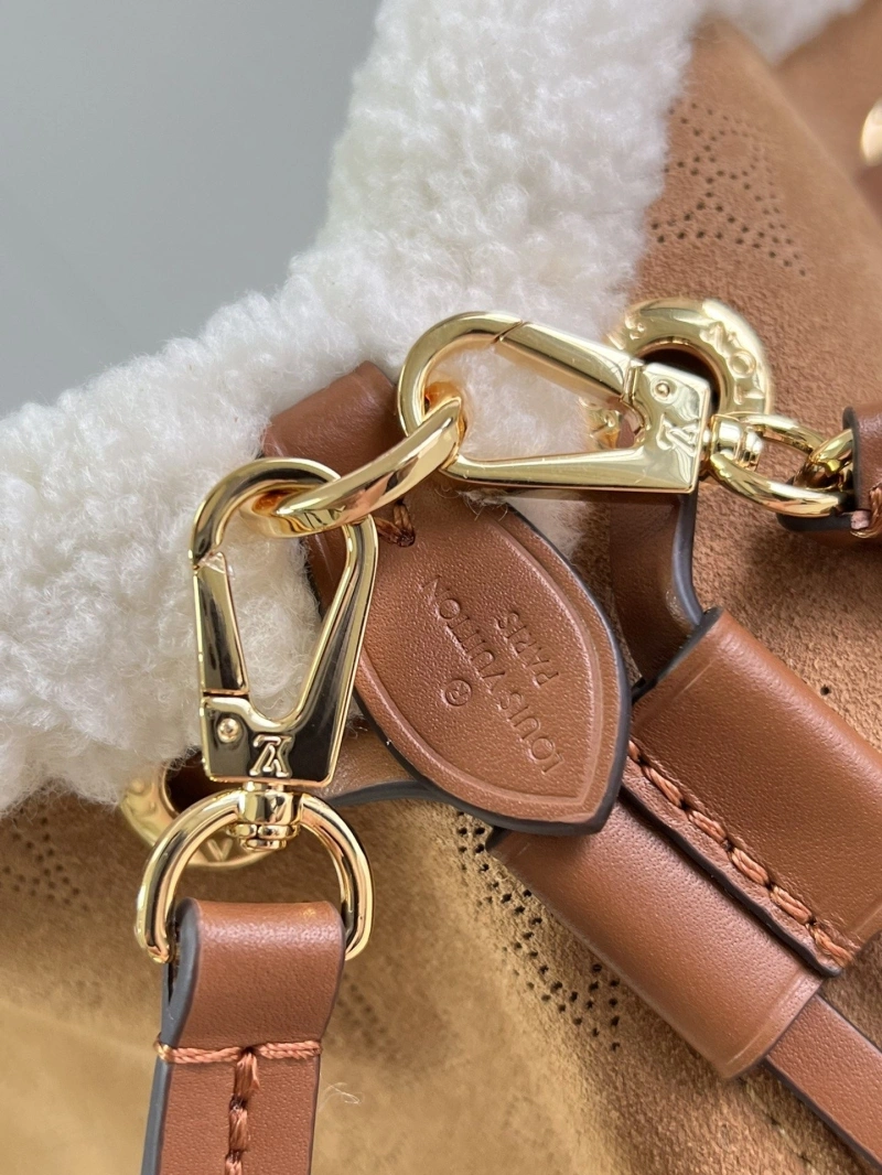 LV Bucket Bags 4365A-0173