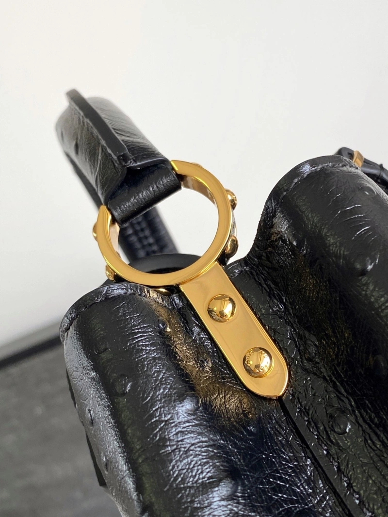 LV Capucines Bags 4365A-0280