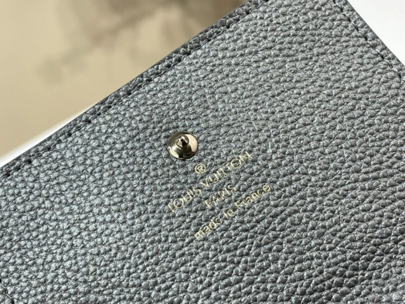 LV Wallets 4365A-0306