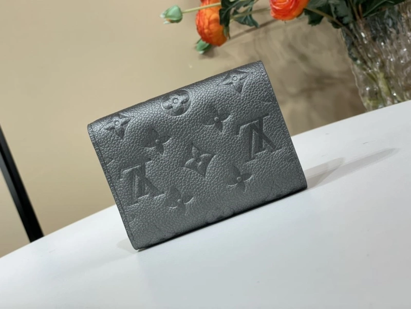 LV Wallets 4365A-0307