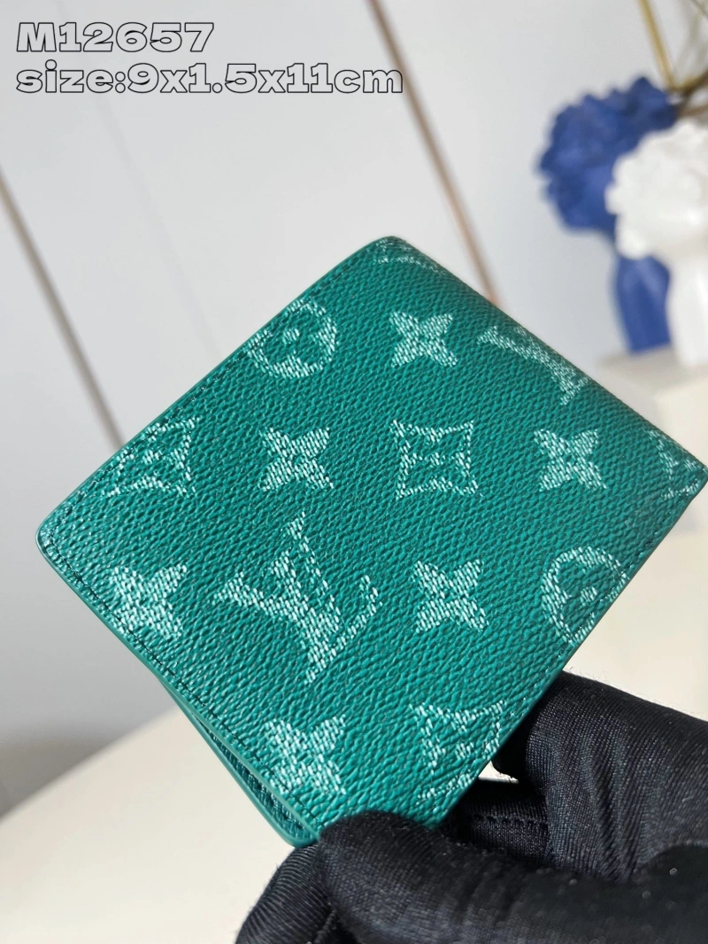 LV Wallets 4365A-0338