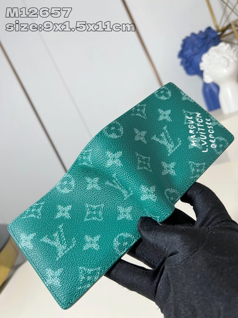 LV Wallets 4365A-0338