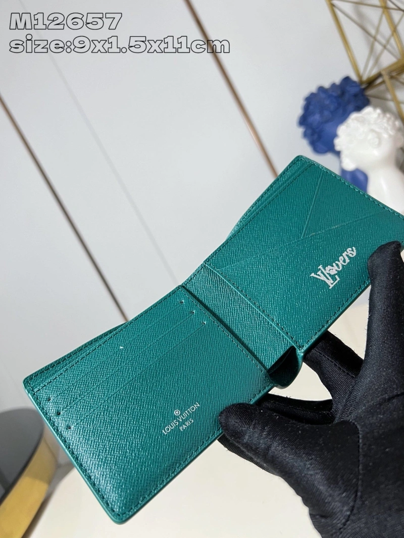 LV Wallets 4365A-0338