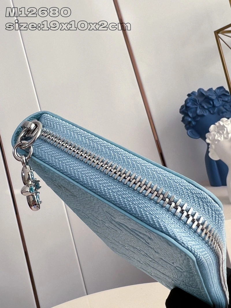 LV Wallets 4365A-0342