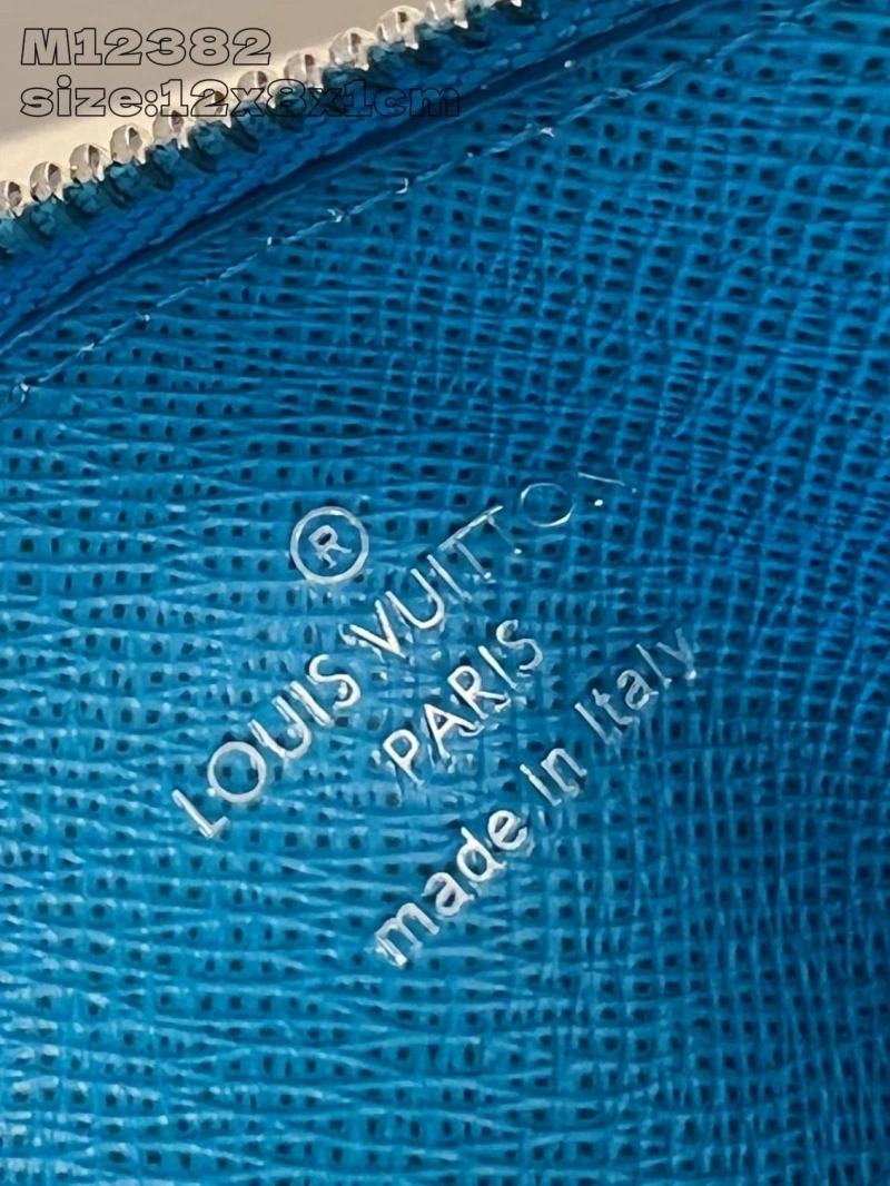 LV Wallets 4365A-0348