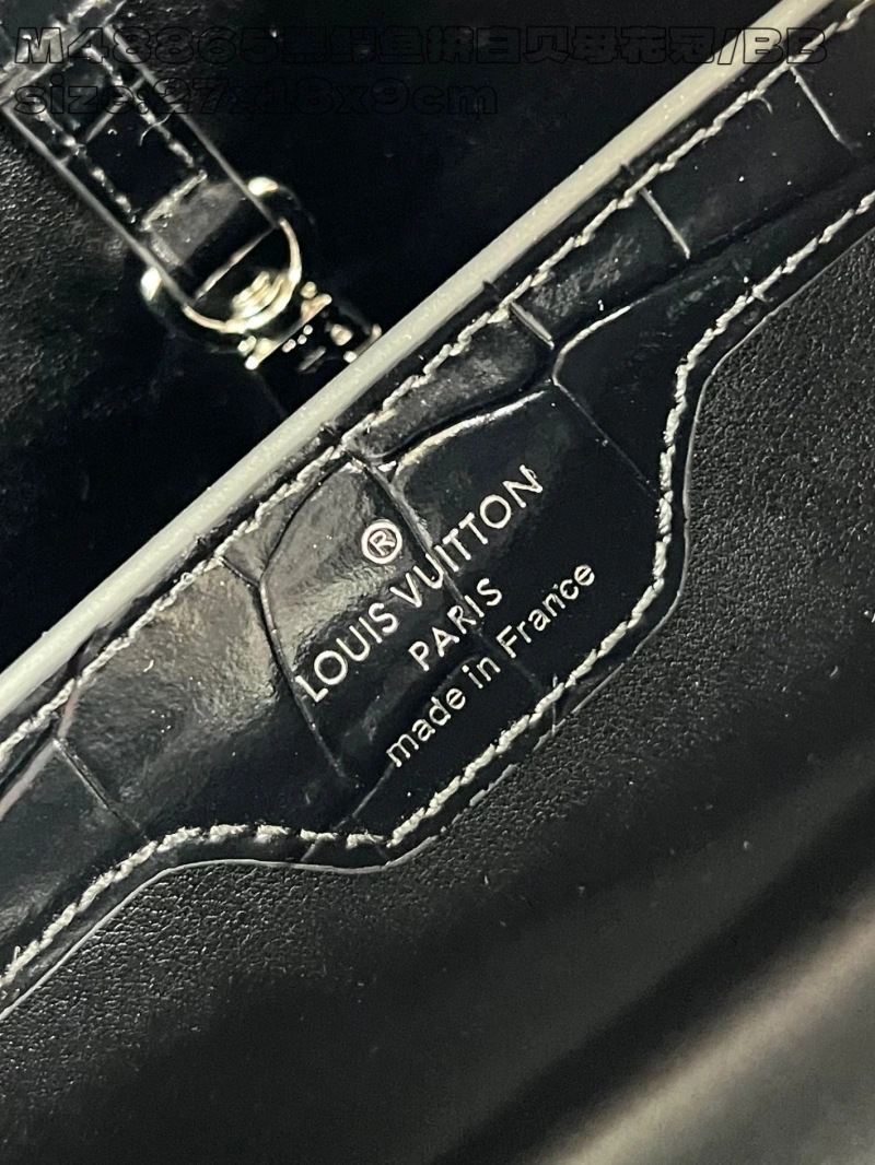 LV Capucines Bags 4365A-0369