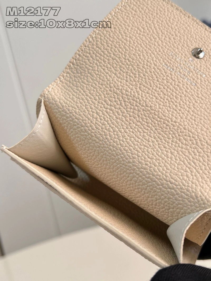 LV Wallets 4365A-0371