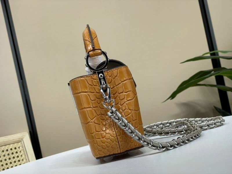 LV Capucines Bags 4365F-0009