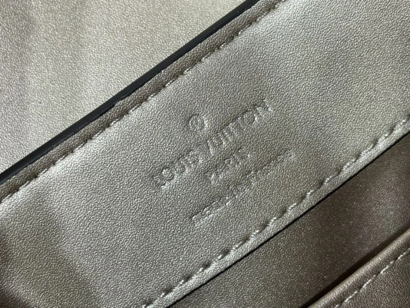 LV Capucines Bags 4365F-0014
